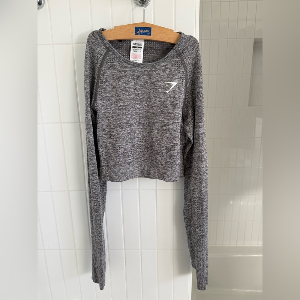 Gymshark Vital Seamless Long Sleeved Crop Top Gray Size Medium